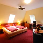 Eden 3 Sterne Superior Hotel
