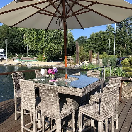 Eden 3 Sterne Superior 졸타우